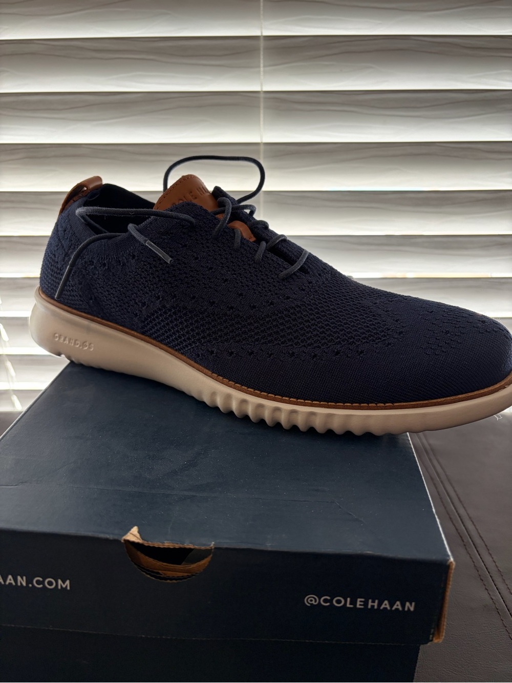 stradivarius Navy Knit Derby with Tan Trim
